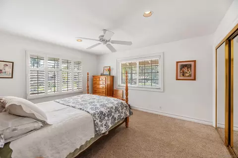 Bedroom - 13338 Arroya Vis, Poway, CA 92064 photo 5 of 9