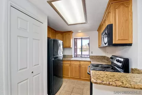 Kitchen - 4466 Dawson Ave #5, San Diego, CA 92115 photo 1 of 2
