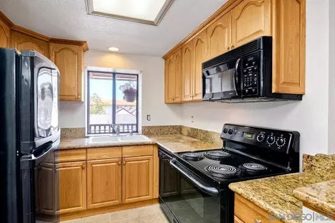 Kitchen - 4466 Dawson Ave #5, San Diego, CA 92115 photo 2 of 2