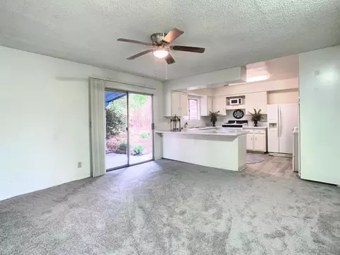 Living - 10111 Norte Mesa Dr, Spring Valley, CA 91977 photo 2 of 7