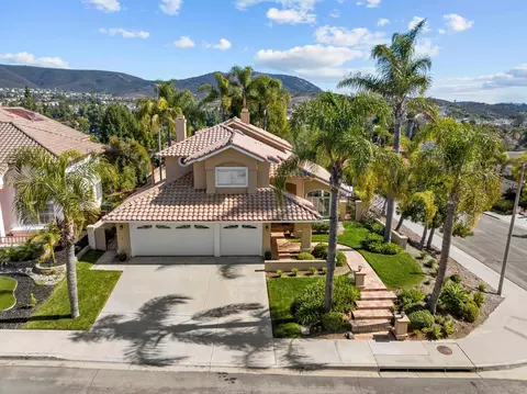 649 Corte Raquel, San Marcos, CA 92069