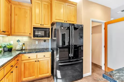 Kitchen - 10221 Del Rio Rd, Spring Valley, CA 91978 photo 7 of 7