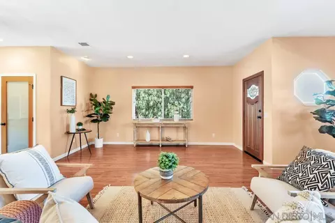 Living - 10221 Del Rio Rd, Spring Valley, CA 91978 photo 2 of 2