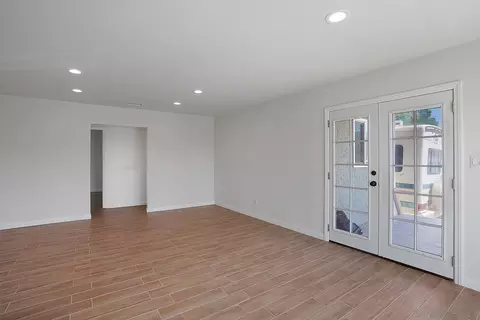 Living - 9820 Saint George St, Spring Valley, CA 91977 photo 3 of 3
