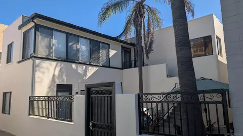 729-35 Queenstown Ct, San Diego, CA 92109