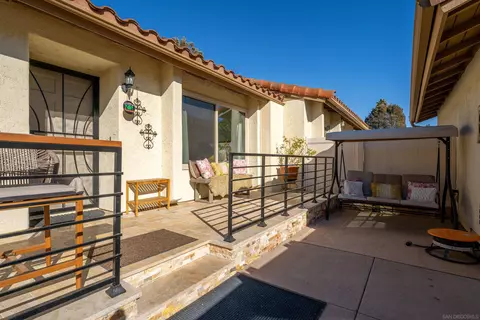 Exterior - 346 Abington, Encinitas, CA 92024 photo 4 of 12