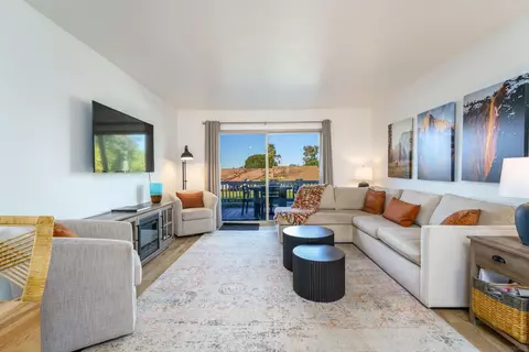 Living - 346 Abington, Encinitas, CA 92024 photo 1 of 2