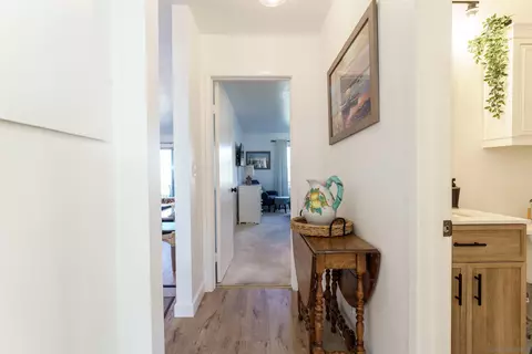 Entry Way - 346 Abington, Encinitas, CA 92024 photo 2 of 3