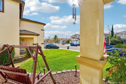 43166 Sereno Dr, Temecula, CA 92592 photo 6