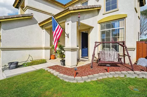 43166 Sereno Dr, Temecula, CA 92592 photo 5