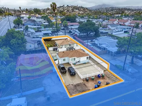 8618-20 Valencia St, Spring Valley, CA 91977 photo 4