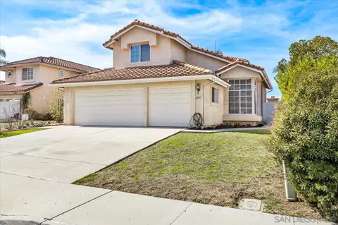 2211 Terracewood Ln, Escondido, CA 92026