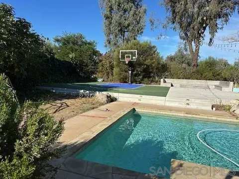 862 Morning Sun Dr, Encinitas, CA 92024 photo 2