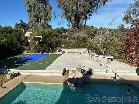 862 Morning Sun Dr, Encinitas, CA 92024 photo 3