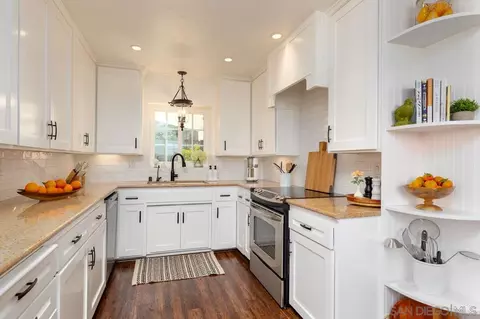 1115 N Stage Coach Ln, Fallbrook, CA 92028 photo 5