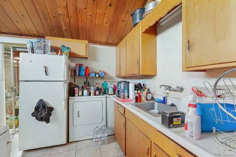 9069-73 Rosedale Dr, Spring Valley, CA 91977 photo 19