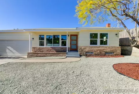 Exterior - 4268 Olive Ave, La Mesa, CA 91941 photo 7 of 8