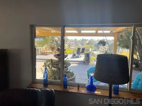 View/Area - 1410 Crestridge Dr, Oceanside, CA 92054 photo 1 of 1
