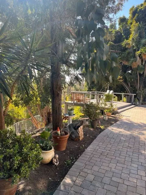 Exterior - 1410 Crestridge Dr, Oceanside, CA 92054 photo 17 of 27