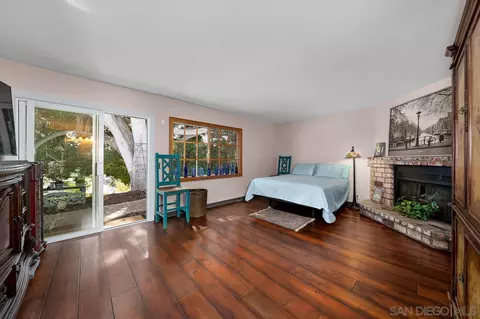Bedroom - 1410 Crestridge Dr, Oceanside, CA 92054 photo 1 of 9