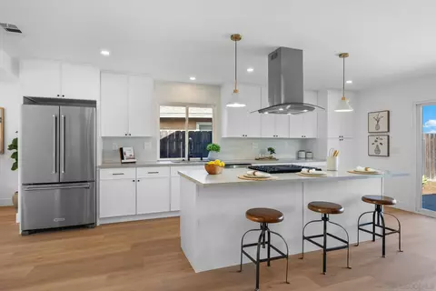 5377 Limerick Ave, San Diego, CA 92117