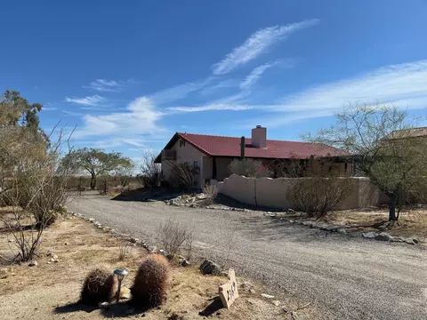 2369 Hoberg Rd, Borrego Springs, CA 92004