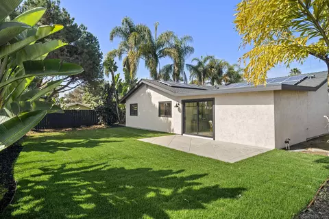 Exterior - 1525 Lauralynn Pl, Oceanside, CA 92054 photo 10 of 10