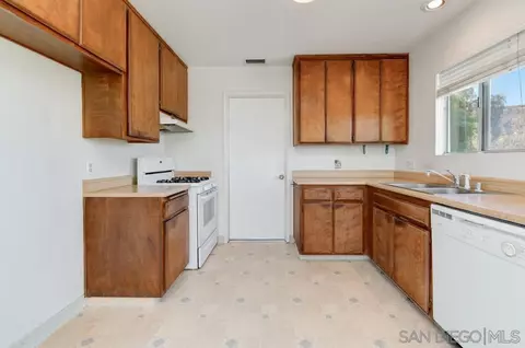8832 Almond Rd, Lakeside, CA 92040 photo 21