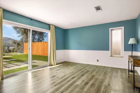 8335 Carlton Oaks Dr, Santee, CA 92071 photo 5