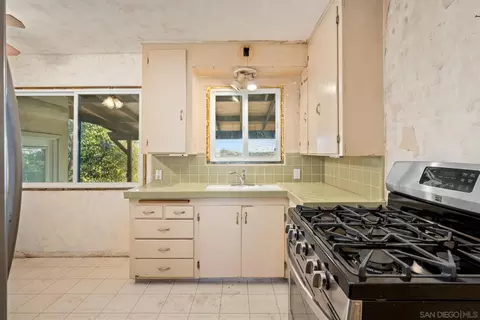 6959 Colorado, La Mesa, CA 91942 photo 20