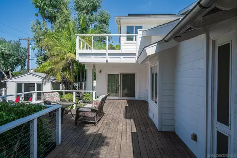 Exterior - 684 Arden Dr, Encinitas, CA 92024 photo 3 of 19
