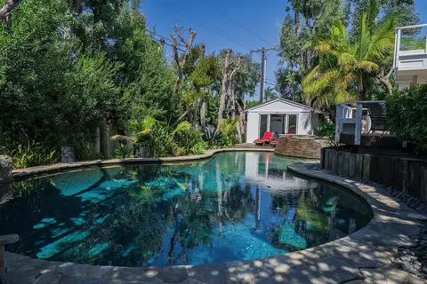 Exterior - 684 Arden Dr, Encinitas, CA 92024 photo 7 of 19