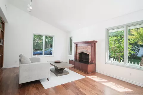 Living - 684 Arden Dr, Encinitas, CA 92024 photo 3 of 3