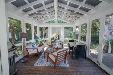 Exterior - 684 Arden Dr, Encinitas, CA 92024 photo 11 of 19