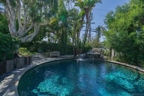 Exterior - 684 Arden Dr, Encinitas, CA 92024 photo 14 of 19