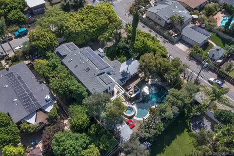 View/Area - 684 Arden Dr, Encinitas, CA 92024 photo 3 of 8