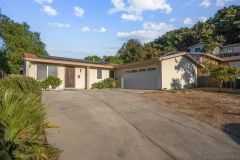 130 Brett Pl, Escondido, CA 92027