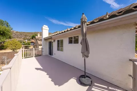 Exterior - 13558 Quiet Hills Dr, Poway, CA 92064 photo 5 of 11