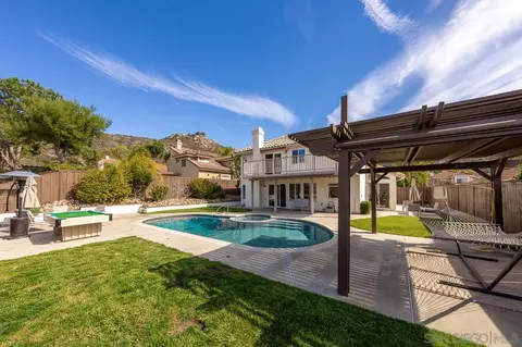 Exterior - 13558 Quiet Hills Dr, Poway, CA 92064 photo 7 of 11