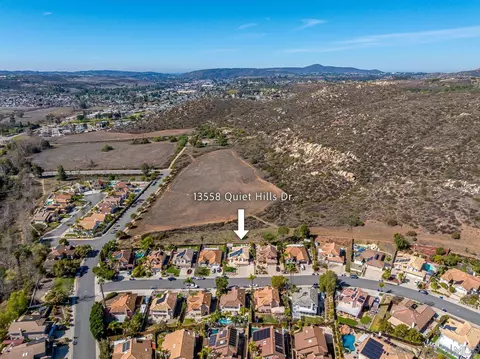 View/Area - 13558 Quiet Hills Dr, Poway, CA 92064 photo 5 of 6