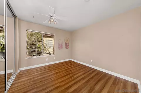 Bedroom - 13558 Quiet Hills Dr, Poway, CA 92064 photo 4 of 9