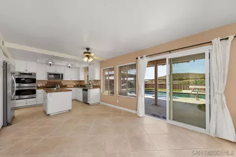 Kitchen - 13558 Quiet Hills Dr, Poway, CA 92064 photo 5 of 5