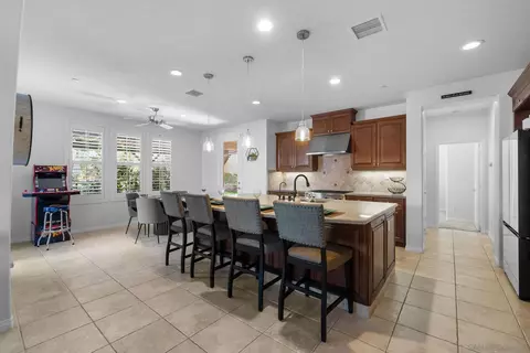 Kitchen - 3147 Skyline View Gln, Escondido, CA 92027 photo 1 of 3