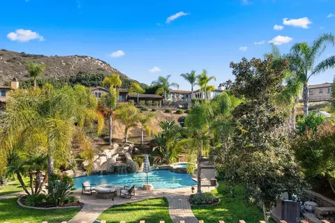 Exterior - 3147 Skyline View Gln, Escondido, CA 92027 photo 7 of 14