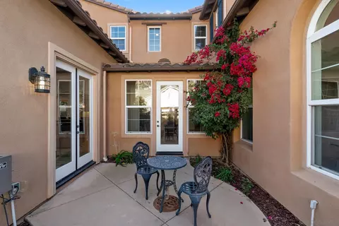 Exterior - 3147 Skyline View Gln, Escondido, CA 92027 photo 8 of 14