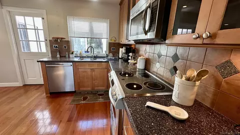 Kitchen - 17741 Valle De Lobo Dr, Poway, CA 92064 photo 6 of 7