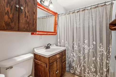 Bath - 18044 Exposition Dr, Jamul, CA 91935 photo 1 of 3