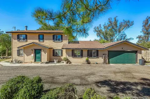 18044 Exposition Dr, Jamul, CA 91935