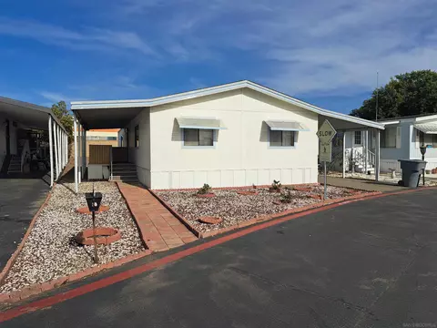 2907 S Santa Fe Ave #31, San Marcos, CA 92069