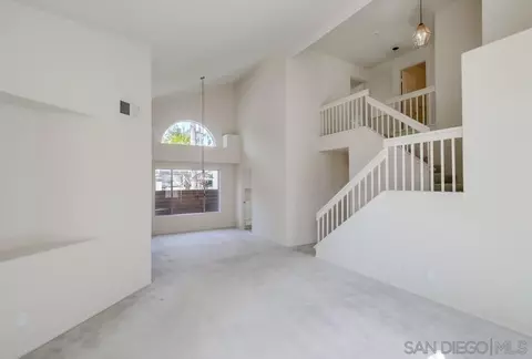 1292 Calma Ct, Vista, CA 92081 photo 6